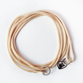 Изложбен повод - Old Ivory Shoestring 4mm